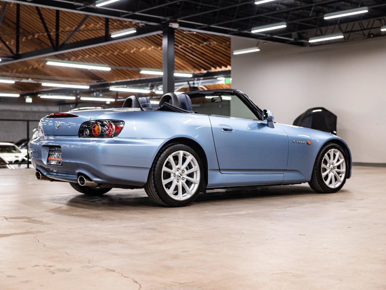 Used 2006 Honda S2000 image 8