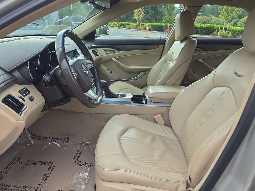Used 2013 Cadillac CTS Luxury RWD image 4