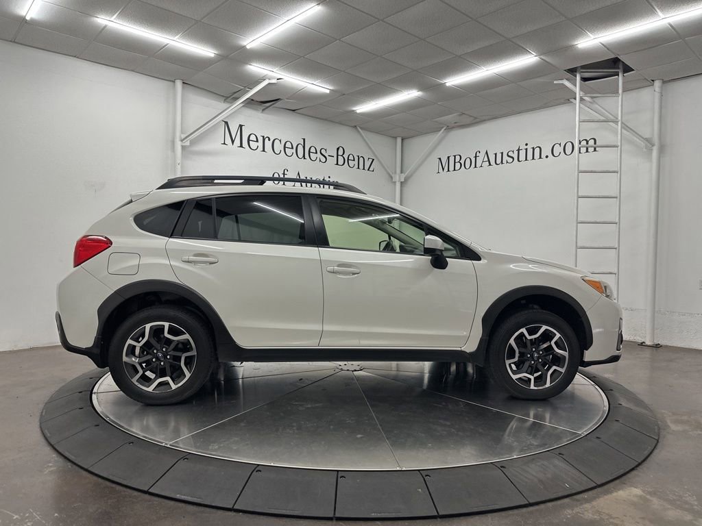 Used 2017 Subaru Crosstrek 2.0i Premium AWD/4WD image 8