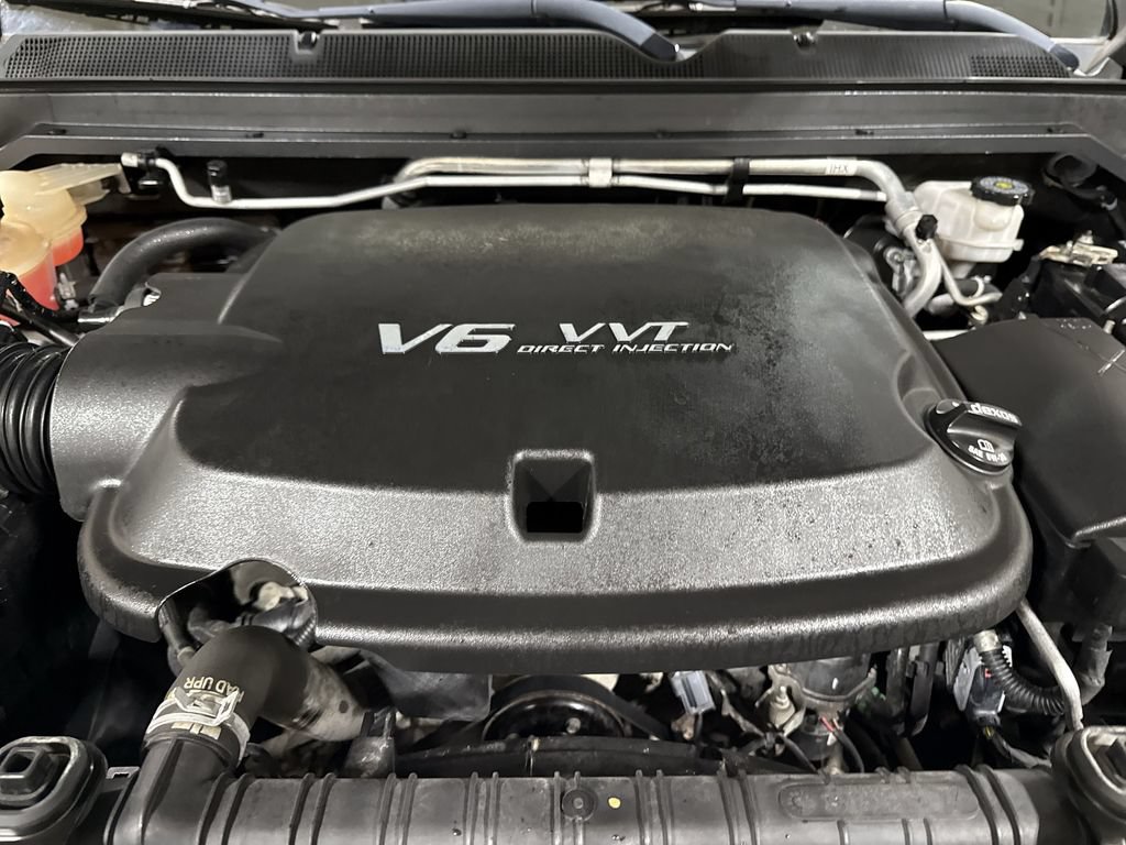 Used 2019 Chevrolet Colorado ZR2 AWD/4WD image 24