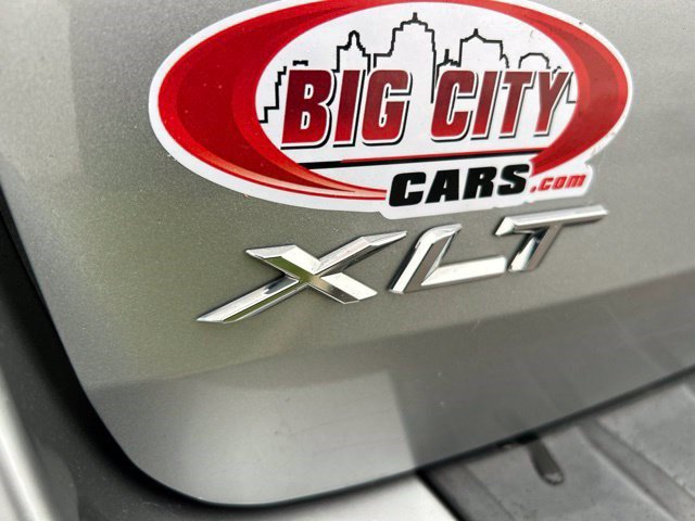 Used 2021 Ford Explorer XLT AWD/4WD image 60