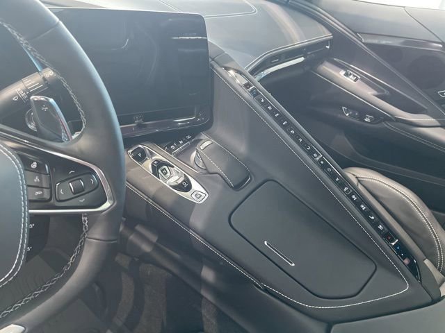 New 2025 Chevrolet Corvette Z06 w/ Stealth Interior Trim Package RWD image 11