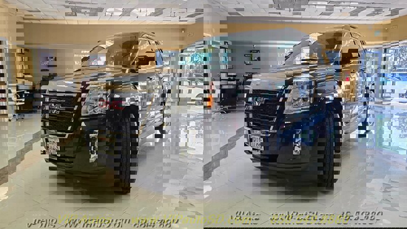 Used 2015 GMC Terrain SLT image 2