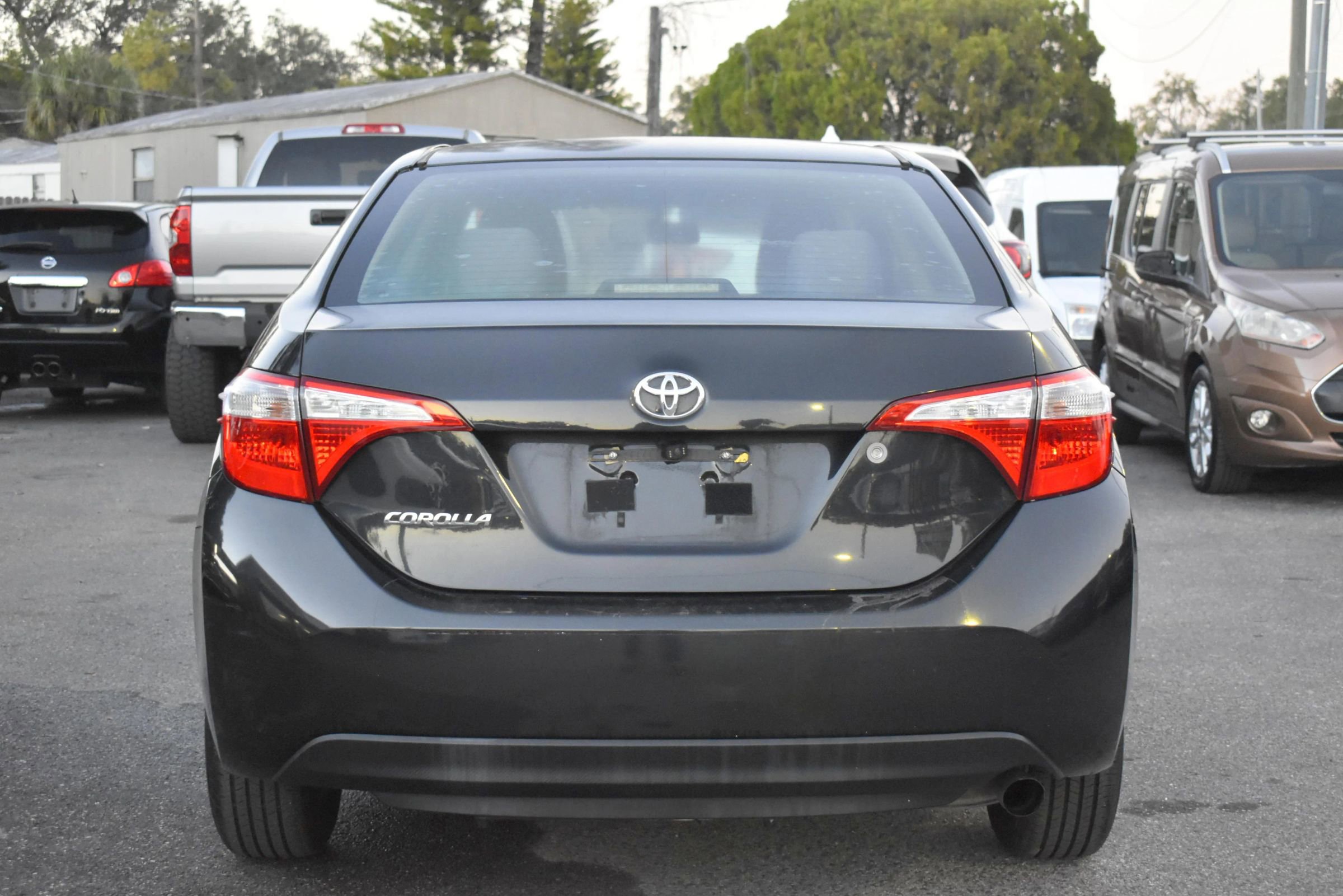 Used 2015 Toyota Corolla L image 6