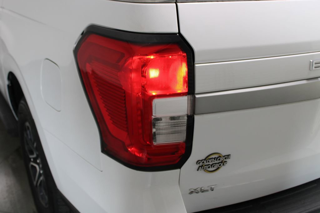 Used 2024 Ford Expedition Max XLT image 60