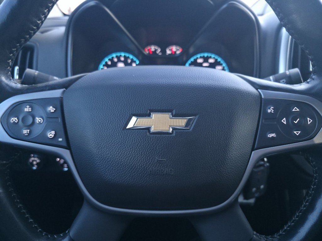Used 2020 Chevrolet Colorado LT w/ Colorado RST Special Edition image 13