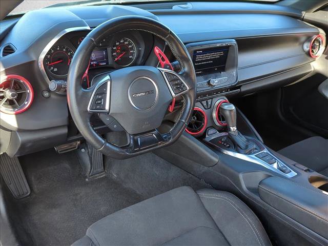 Used 2020 Chevrolet Camaro LT image 9
