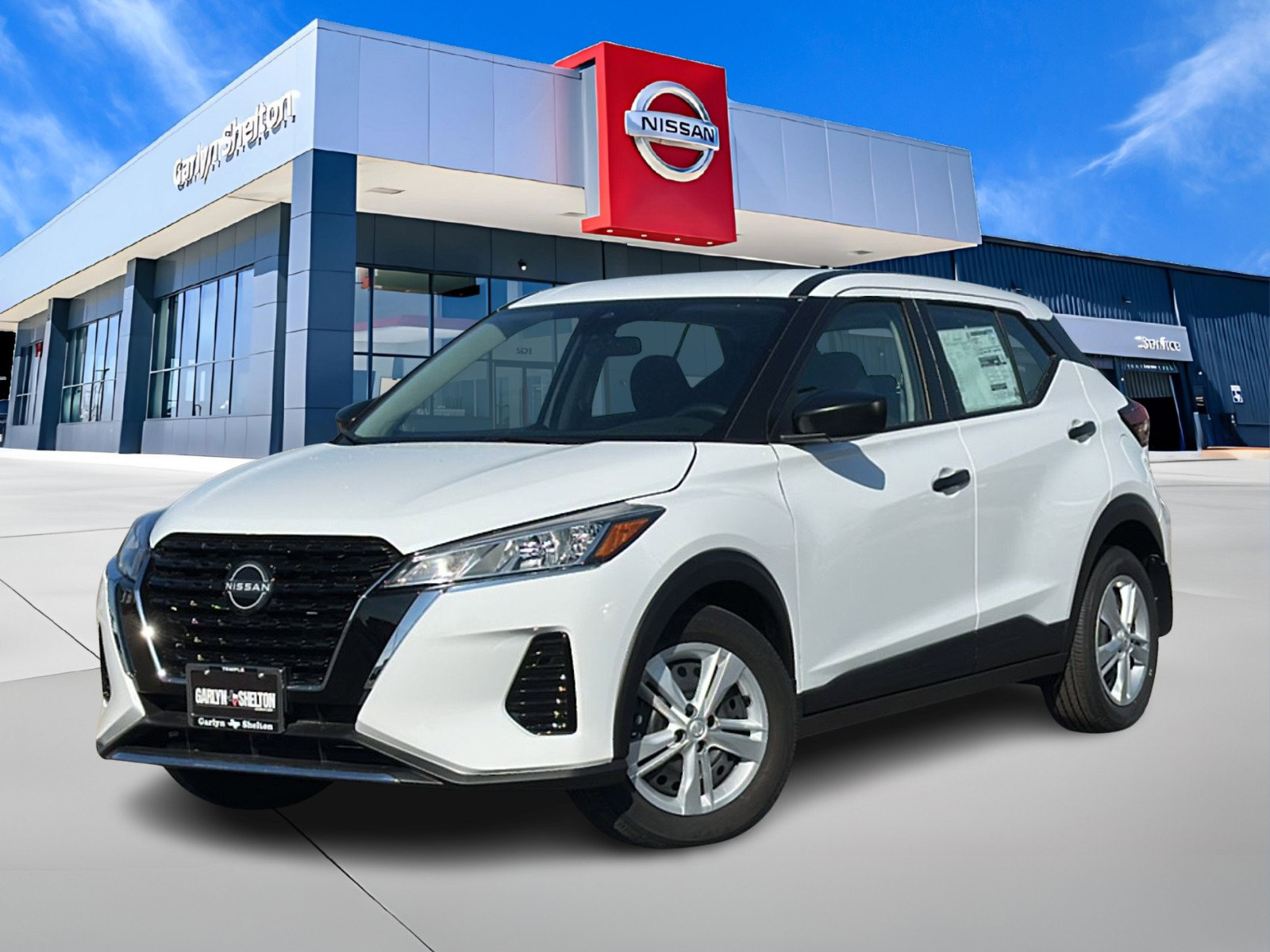 New 2025 Nissan Kicks Play S