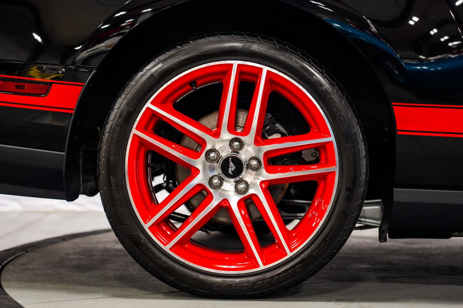 Used 2012 Ford Mustang Boss 302 RWD image 9