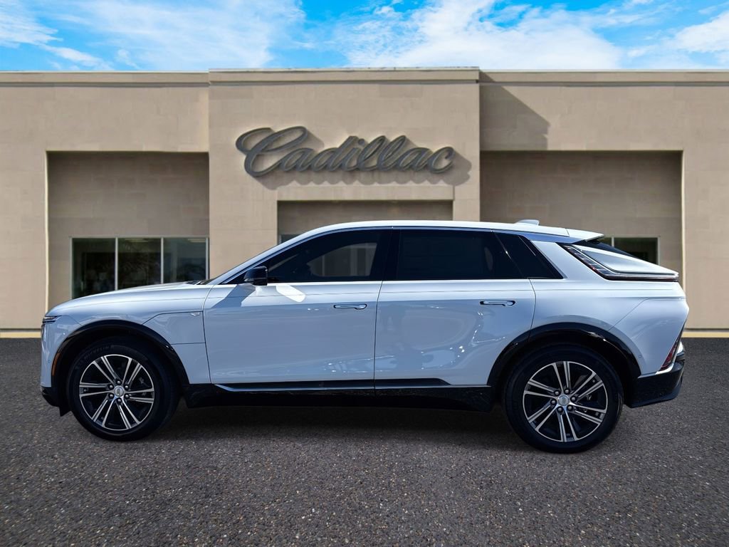 New 2026 Cadillac Lyriq Premium Luxury image 6