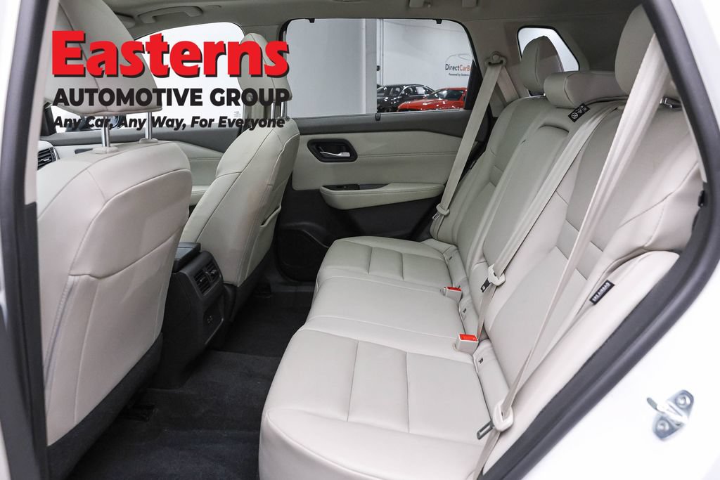 Used 2023 Nissan Rogue SV w/ SV Premium B Package AWD/4WD image 23