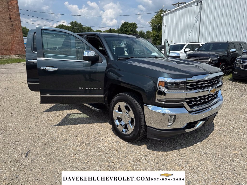 Used 2018 Chevrolet Silverado 1500 LTZ w/ Sport Package AWD/4WD image 34