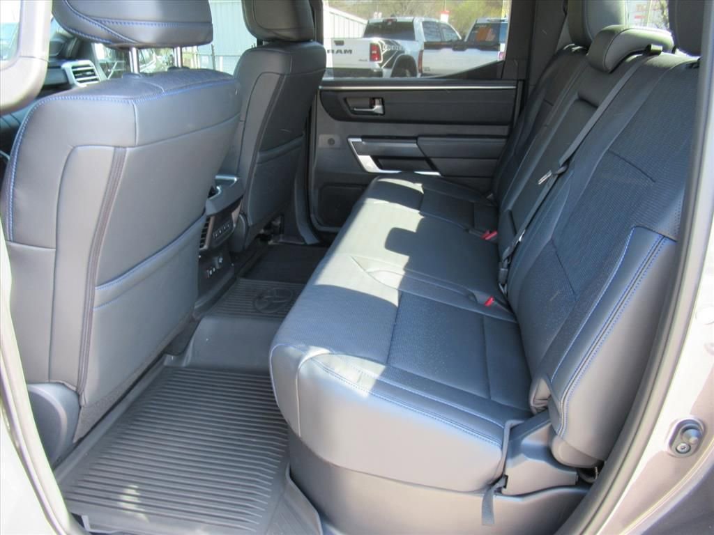Used 2025 Toyota Tundra Platinum image 37