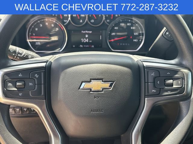 Used 2022 Chevrolet Silverado 2500 Custom w/ Custom Value Package AWD/4WD image 19