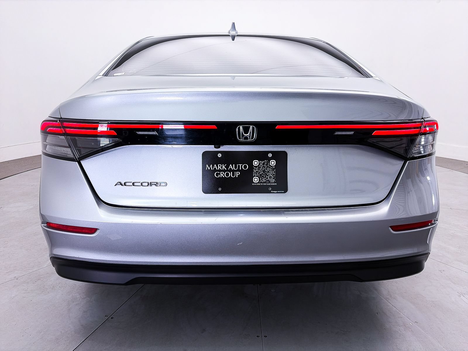 Used 2024 Honda Accord EX image 14