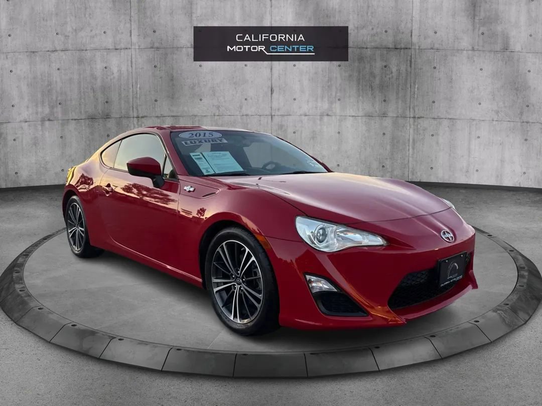 Used 2015 Scion FR-S image 1