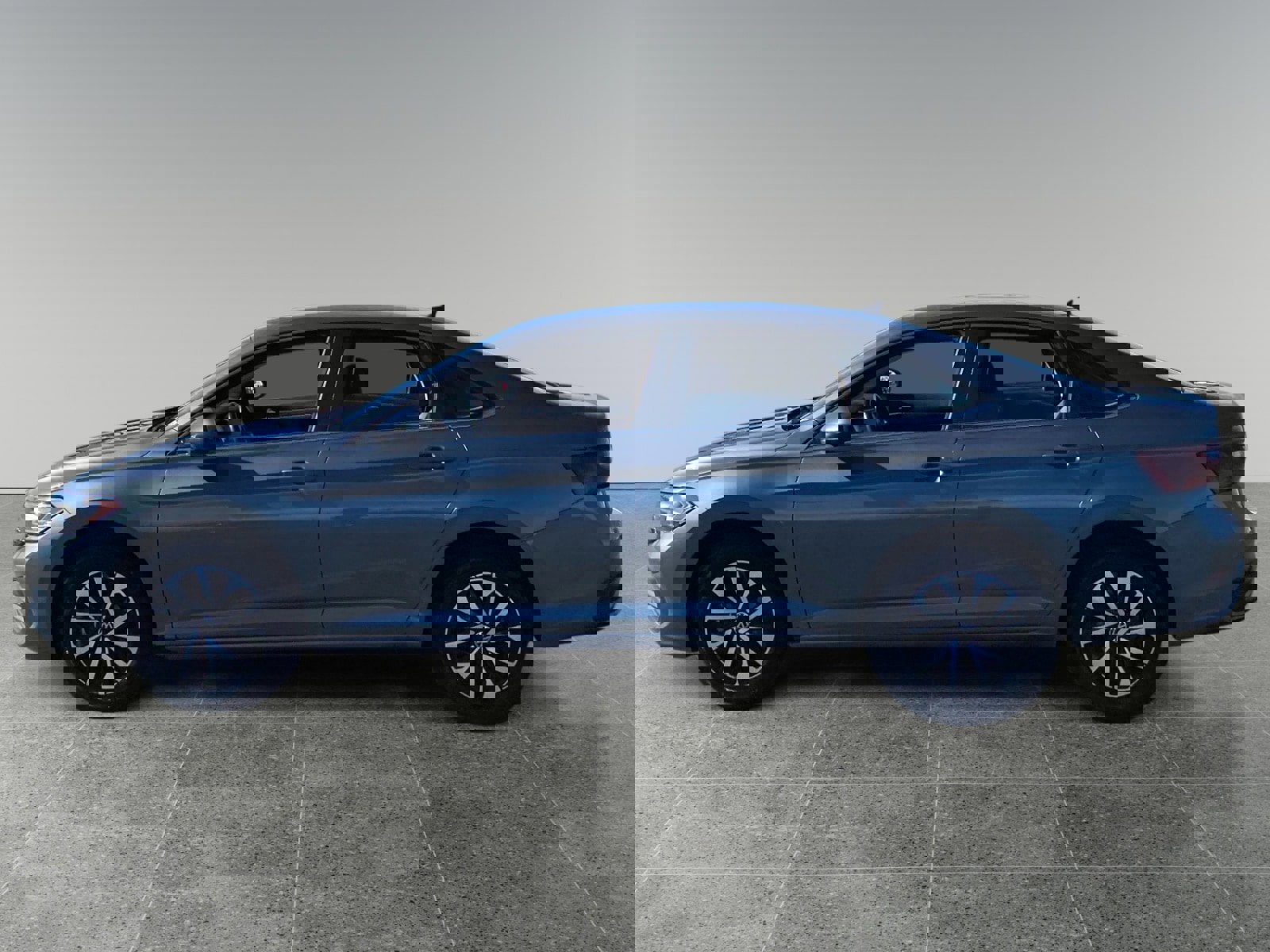 Used 2024 Volkswagen Jetta S image 2