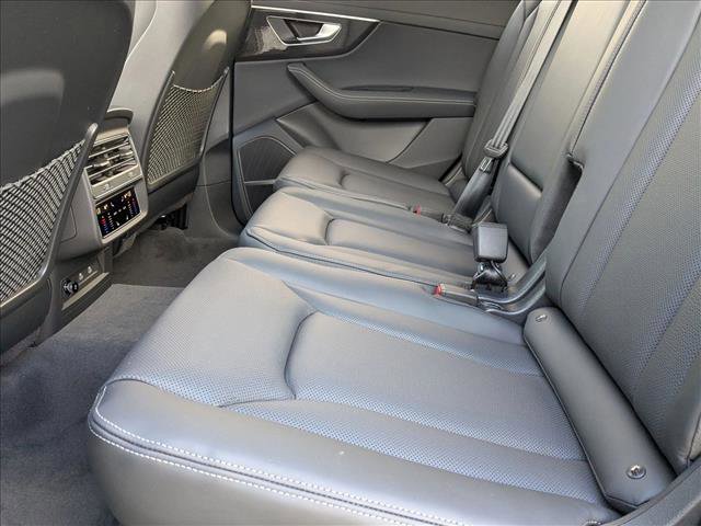 New 2026 Audi Q7 3.0T Prestige image 15