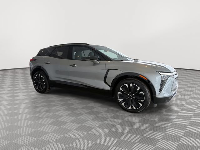 New 2026 Chevrolet Blazer EV RS w/ Super Cruise Package FWD image 13