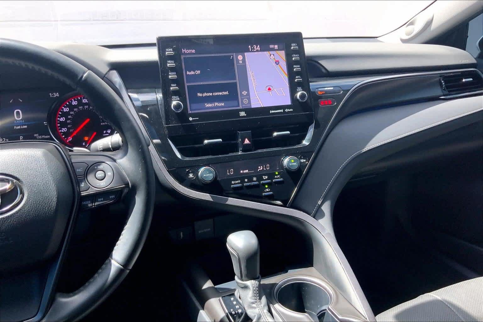 Used 2023 Toyota Camry XSE FWD image 15