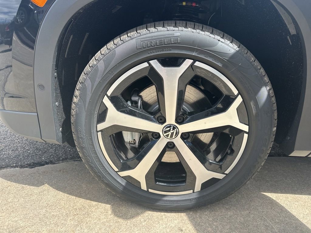 New 2026 Volkswagen Tiguan SE AWD/4WD image 25