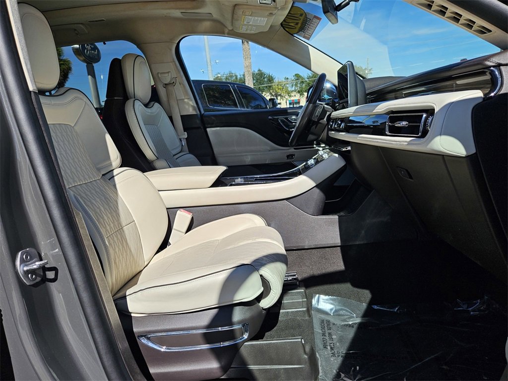 Used 2020 Lincoln Aviator Black Label w/ Dynamic Handling Package image 40