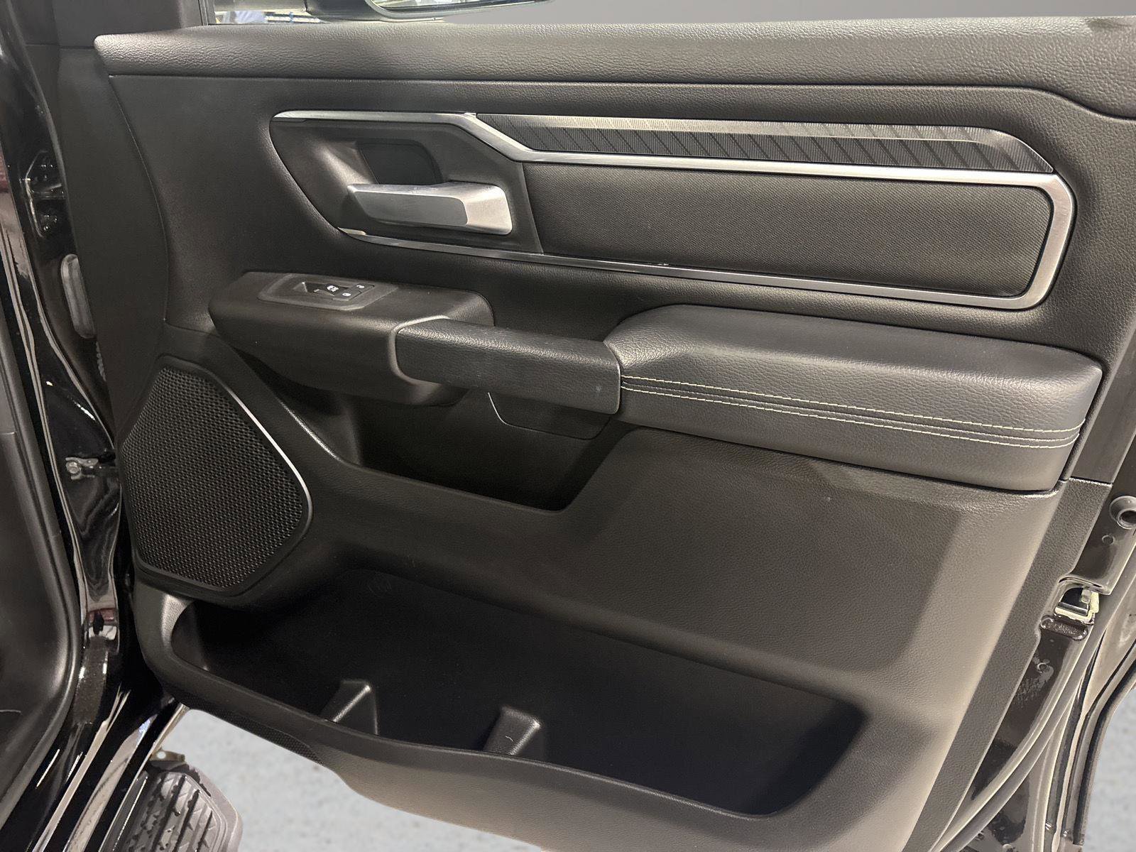 Used 2025 RAM 1500 Big Horn image 27