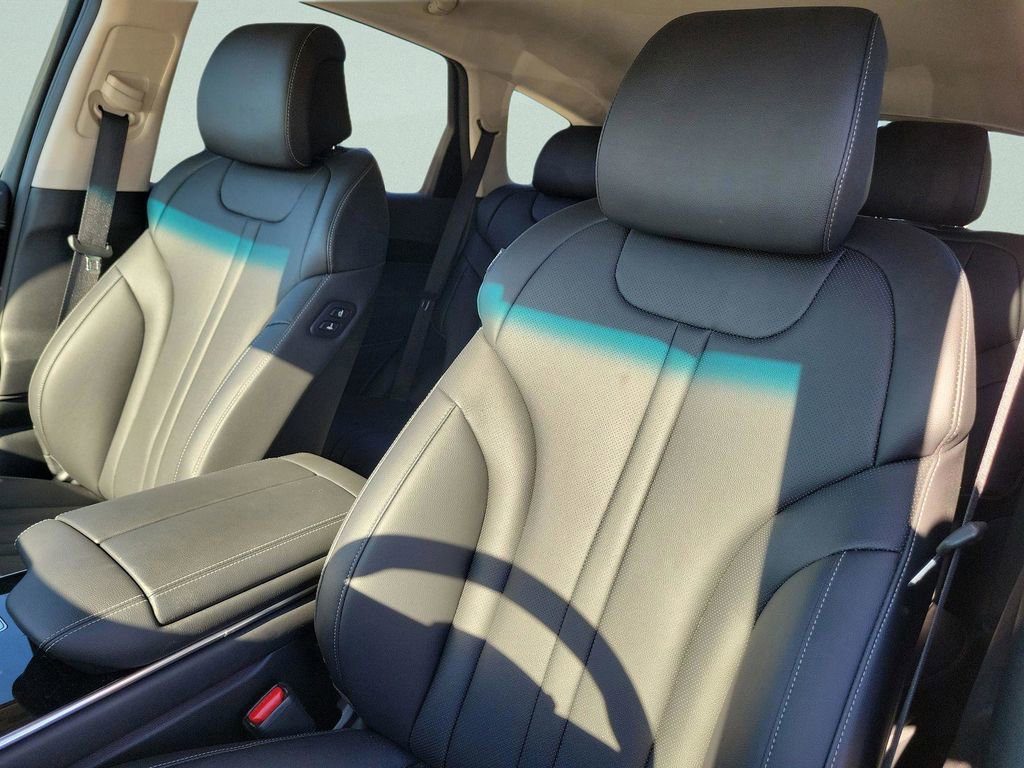 Used 2025 Genesis GV80 2.5T Standard image 27