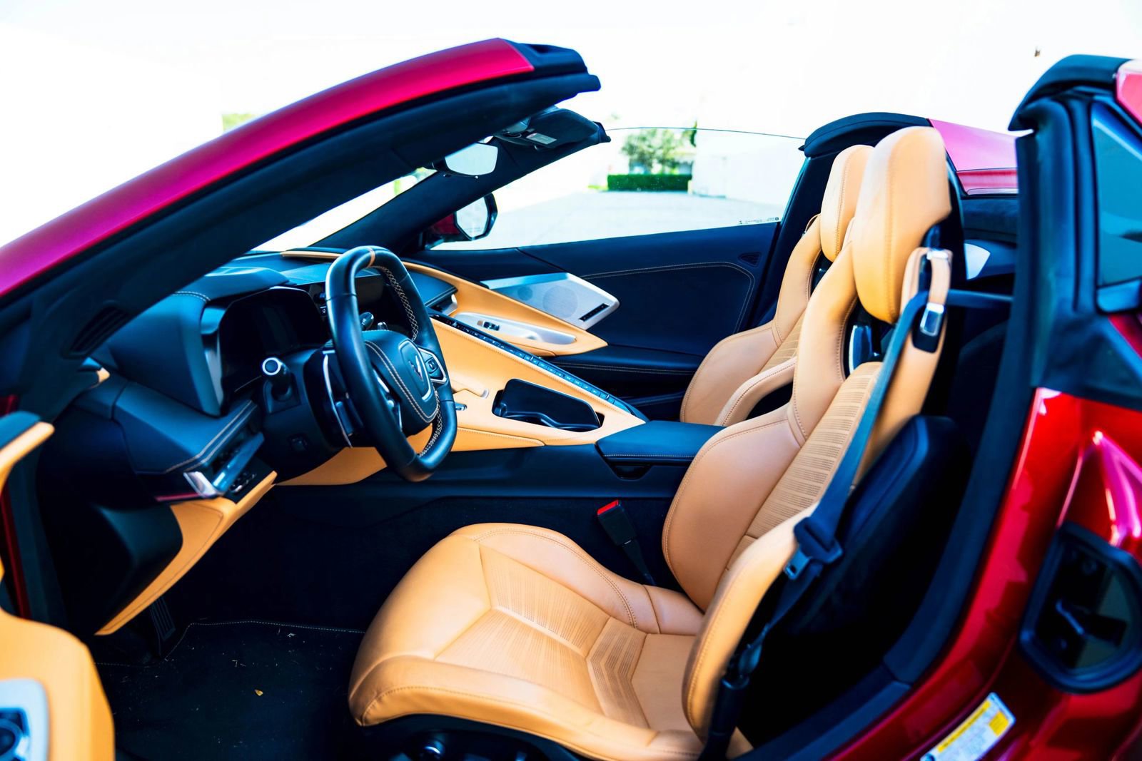 Used 2021 Chevrolet Corvette Stingray Premium Conv w/ Z51 Performance Package RWD image 30