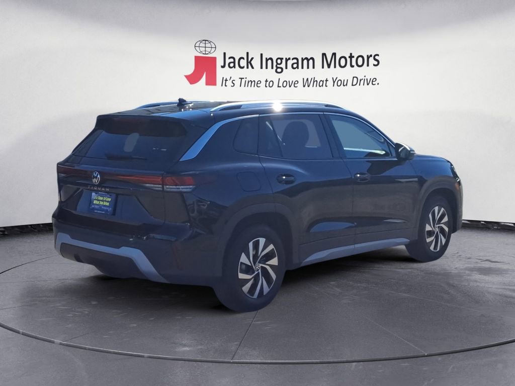New 2026 Volkswagen Tiguan S image 5
