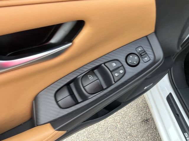 New 2025 Nissan Sentra SV w/ SV Premium Package FWD image 11
