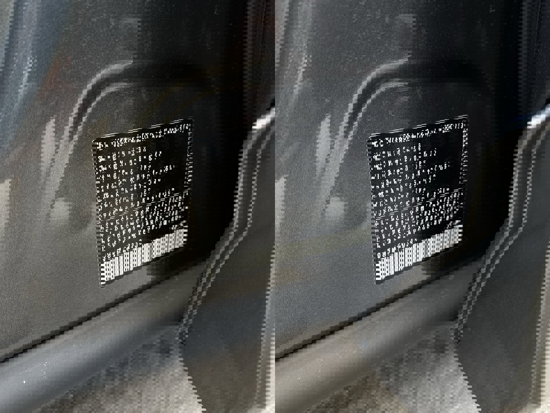 New 2026 Volkswagen Tiguan SE R-Line image 34