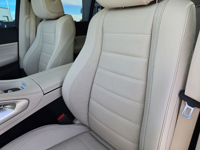 Used 2022 Mercedes-Benz GLS 450 4MATIC image 15