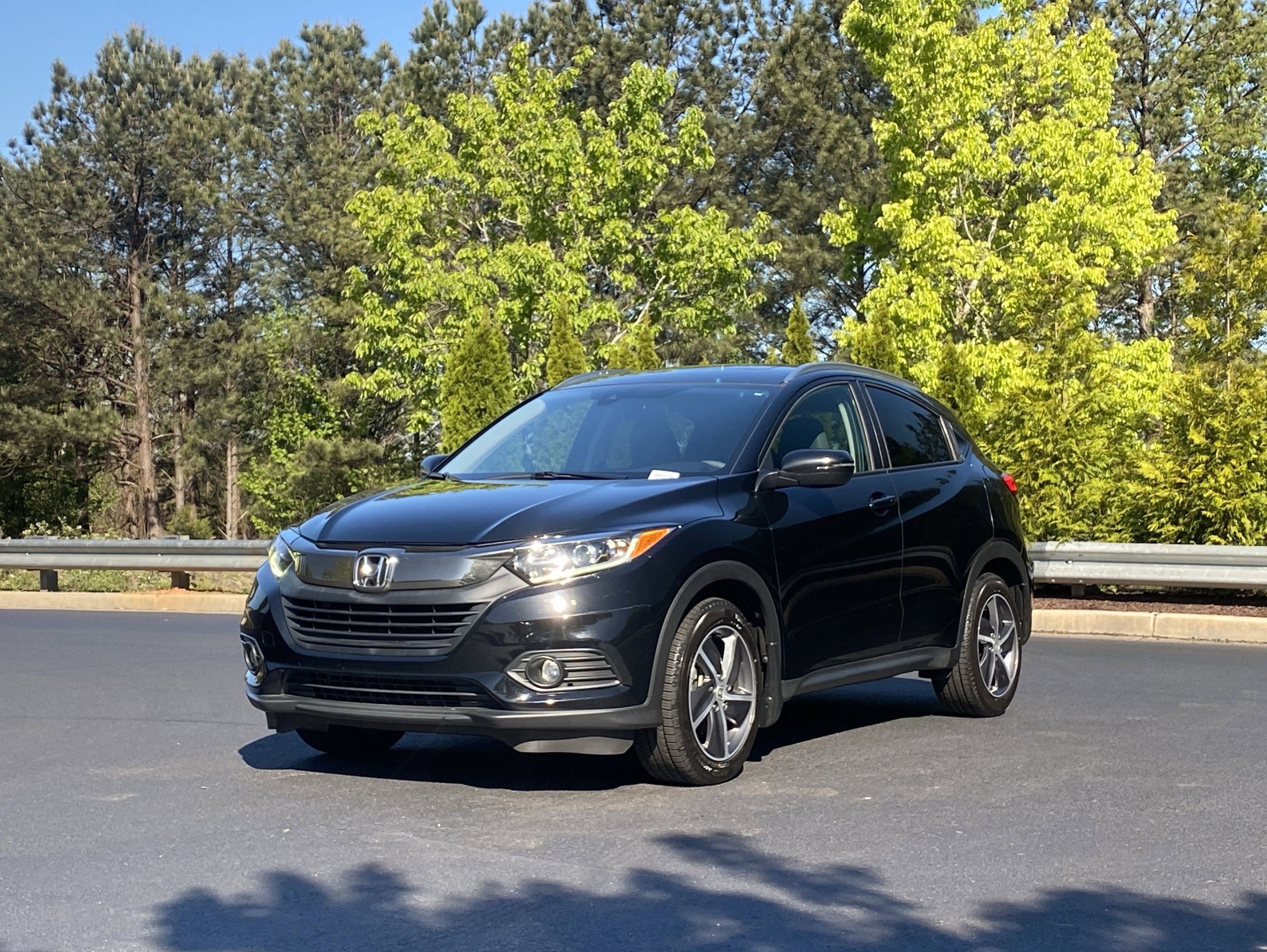 Used 2022 Honda HR-V EX image 11