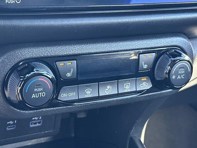 Used 2023 Nissan Kicks SR w/ SR Premium Package image 20