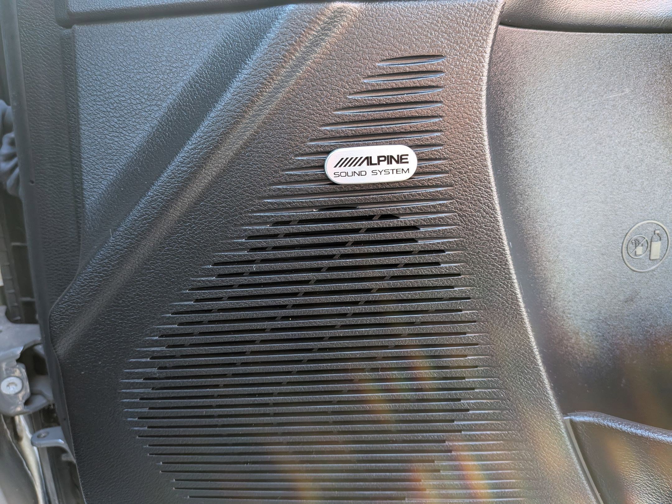 Used 2023 Dodge Challenger R/T w/ Plus Package image 33