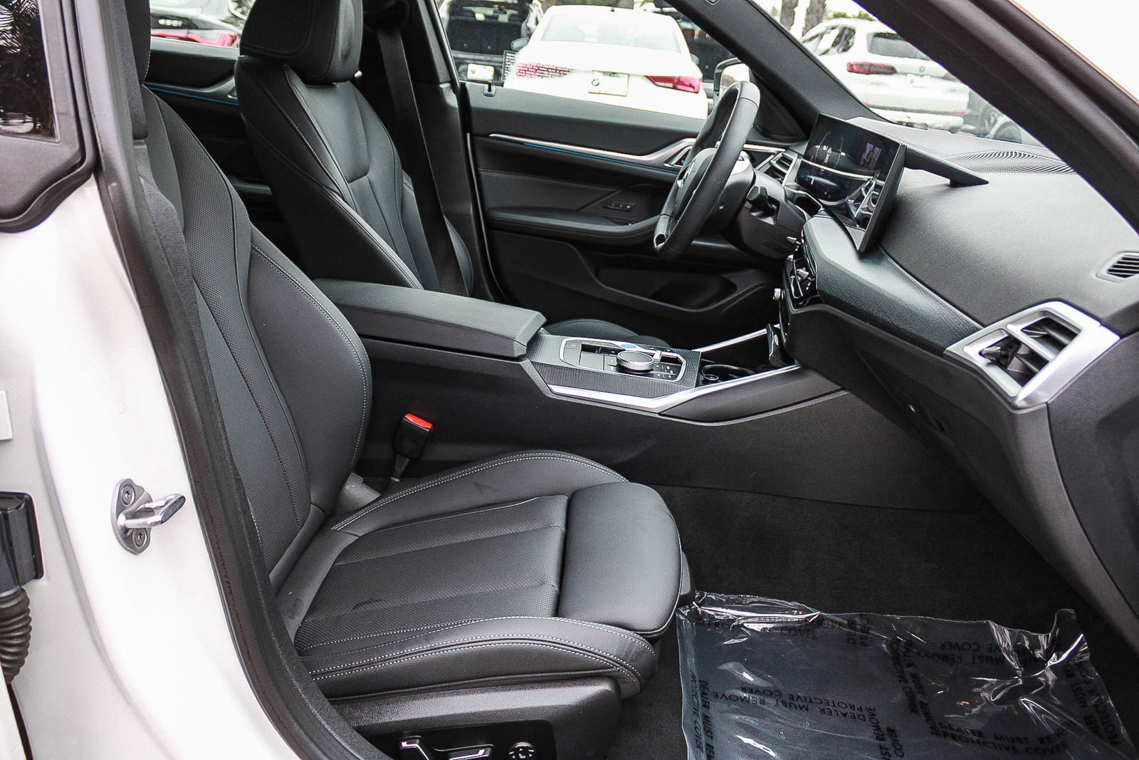 Certified 2025 BMW i4 eDrive40 RWD image 16