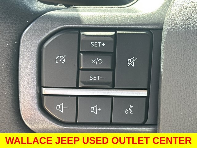 Used 2026 Ford F250 Lariat w/ Black Appearance Package AWD/4WD image 22