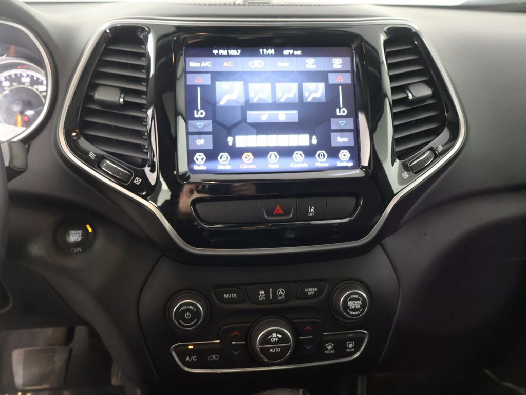 Used 2022 Jeep Cherokee Limited image 41