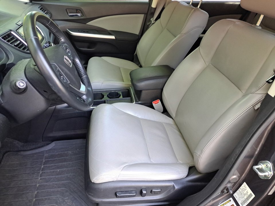 Used 2015 Honda CR-V Touring image 10