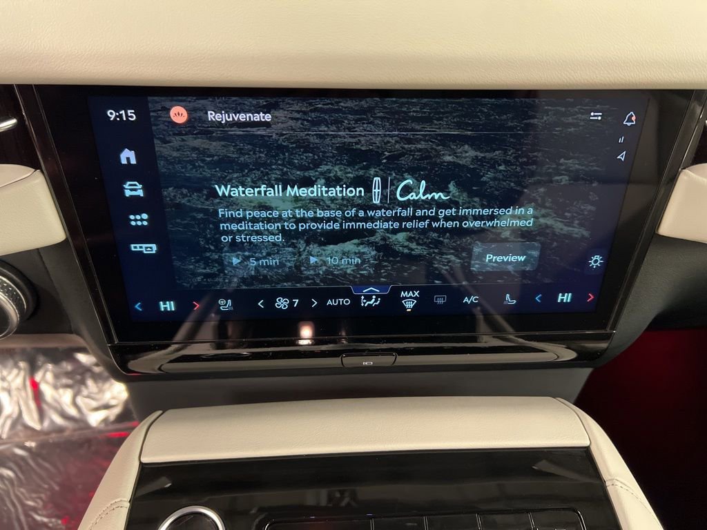 New 2026 Lincoln Navigator Reserve w/ Jet Appearance Package image 10