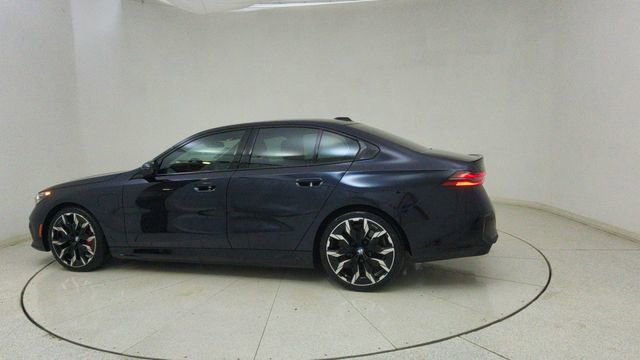 Used 2026 BMW 550e xDrive image 70