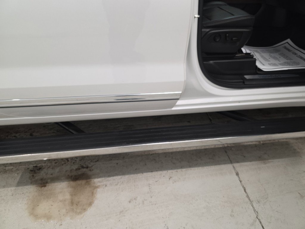 Used 2022 Chevrolet Silverado 1500 High Country w/ Z71 Off-Road Package image 7