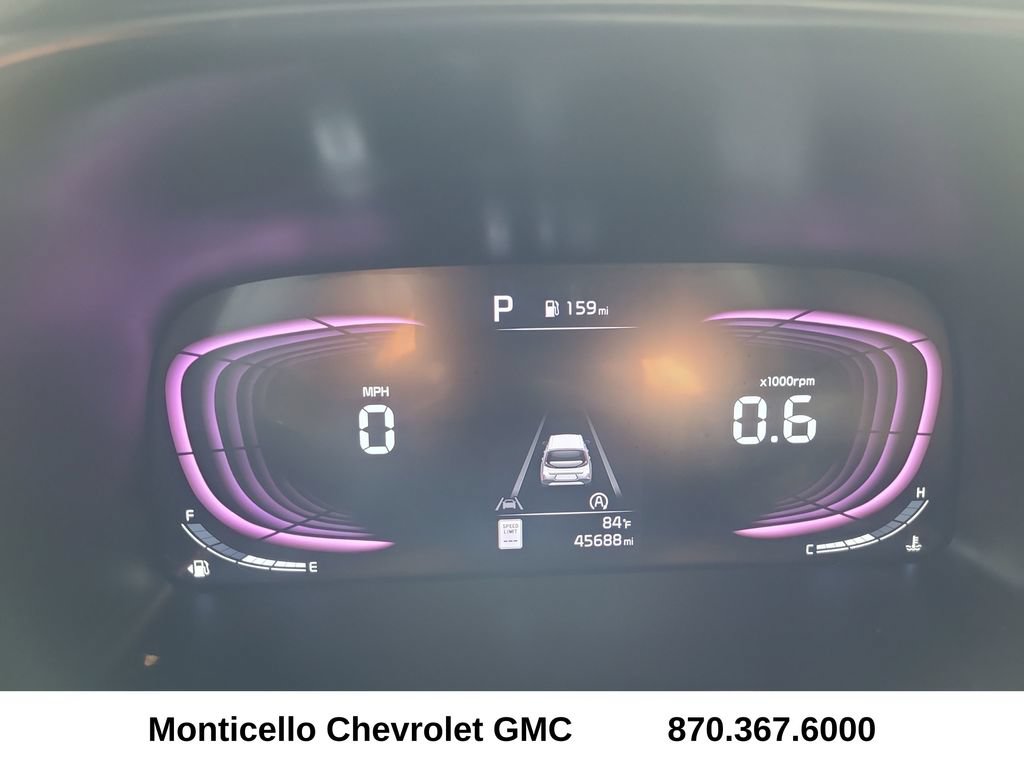 Used 2025 Kia Soul LX w/ LX Technology Package FWD image 16