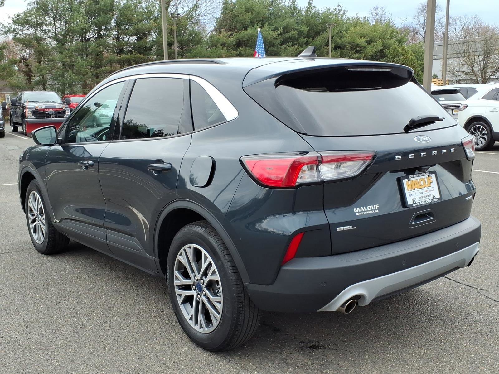 Certified 2022 Ford Escape SEL AWD/4WD image 4