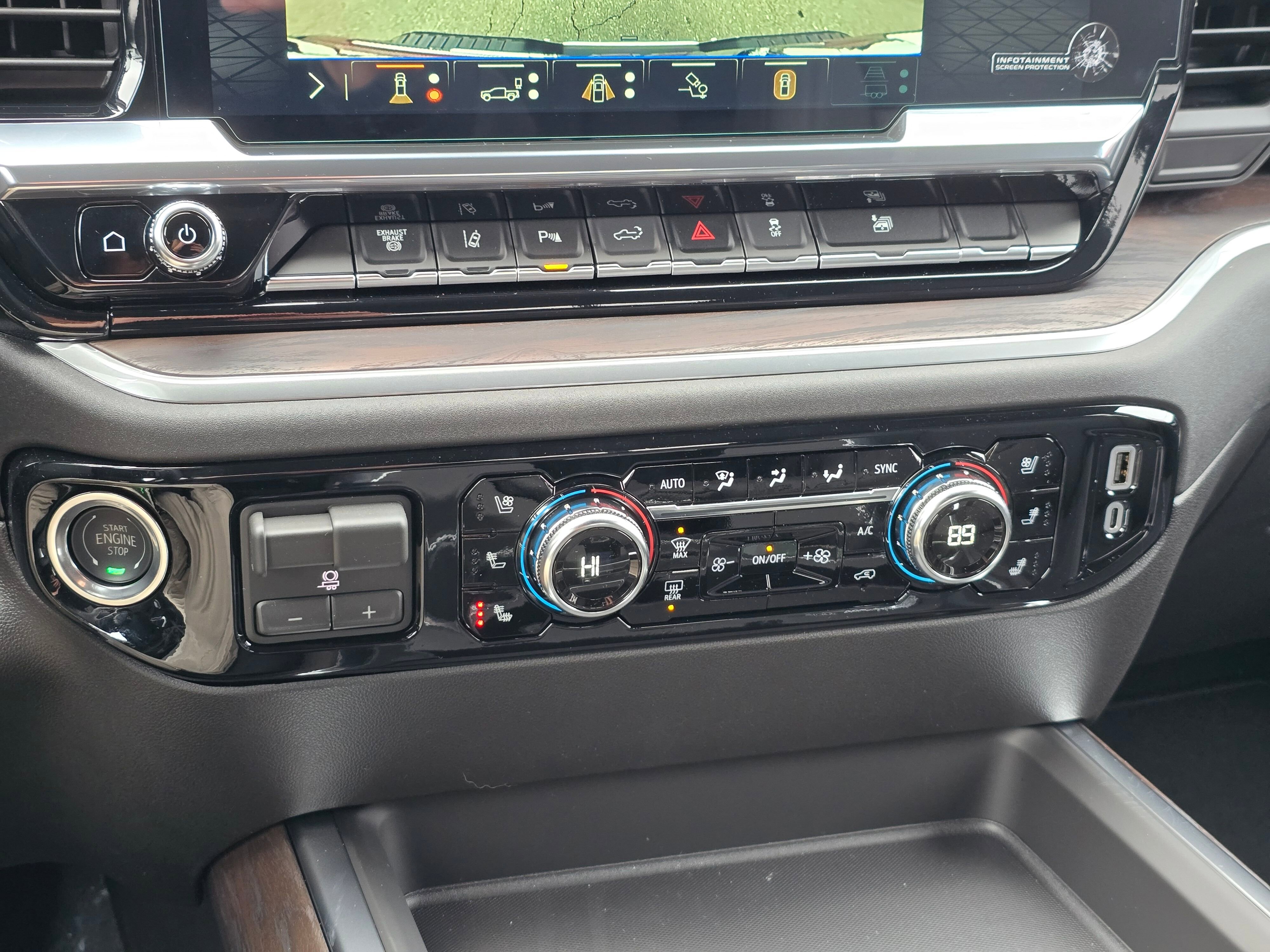 New 2026 GMC Sierra 2500 SLT w/ SLT Premium Package AWD/4WD image 24