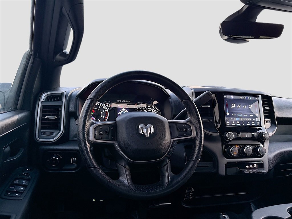 Used 2024 RAM 3500 Tradesman w/ Chrome Appearance Group image 21