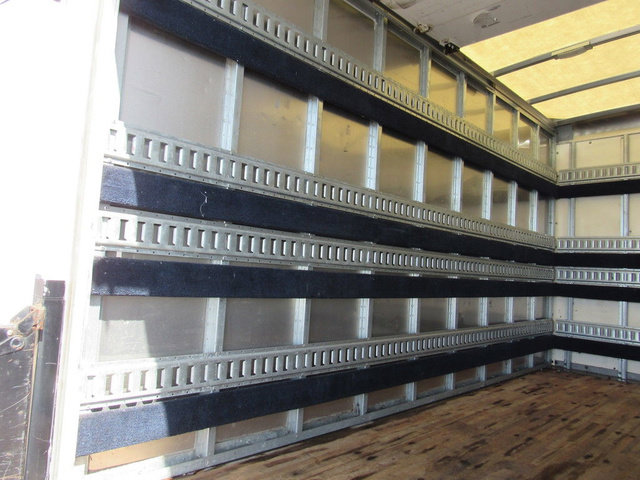Used 2021 Chevrolet Express 3500 RWD image 22
