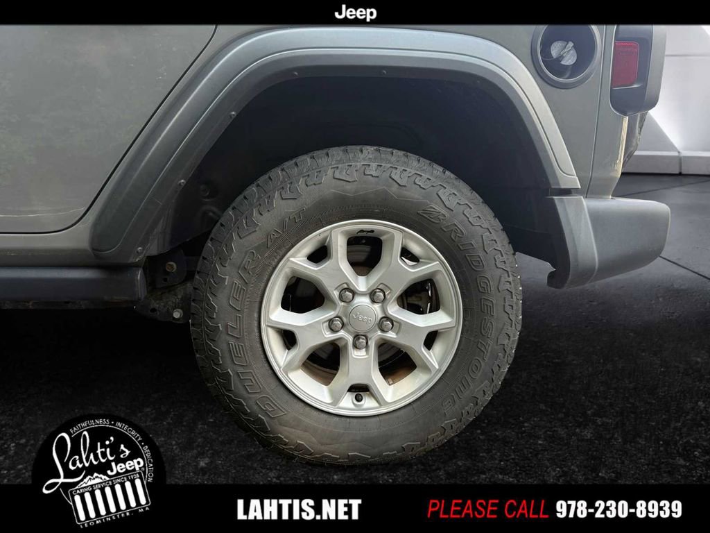 Used 2021 Jeep Wrangler Unlimited Islander image 8