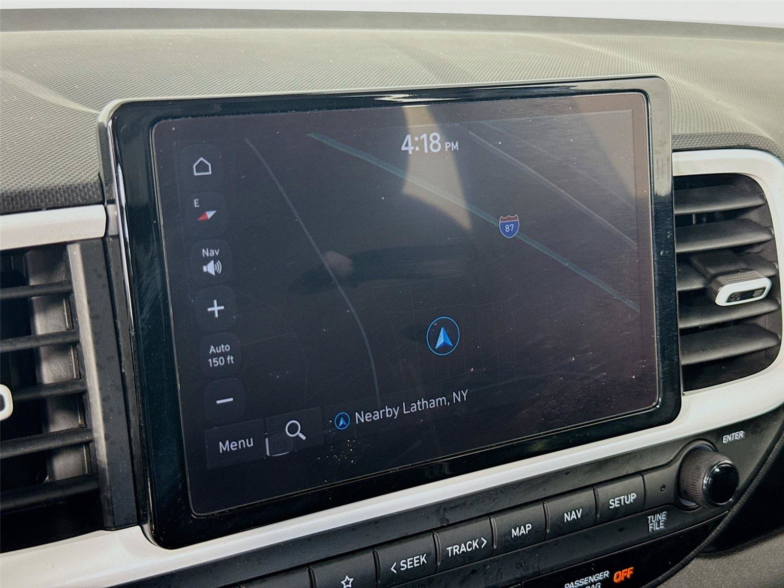 Used 2023 Hyundai Venue Limited w/ Cargo Package FWD image 14